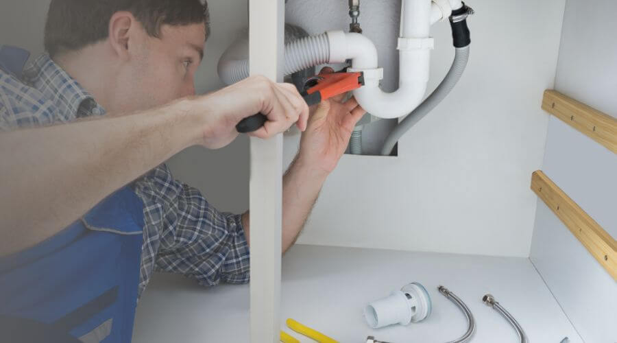Local water heater installation in Schwertner, TX